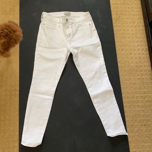 Abercrombie Jeans - White Size 28 (6s)